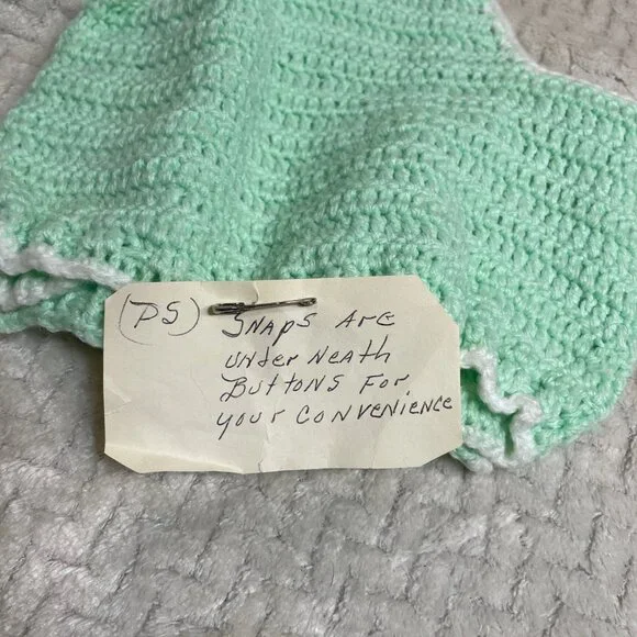 Vintage Handmade Light Green Knitted 2 piece Infant Outfit OS OOAK - Picture 4 of 10
